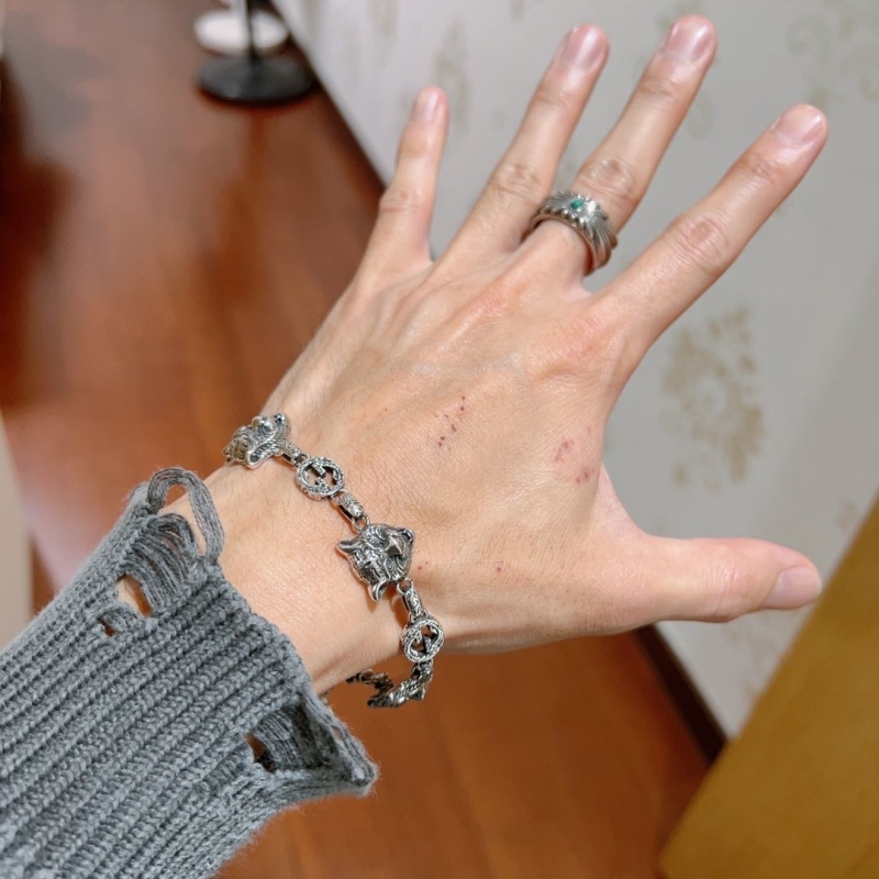 Gvc*1 bracelets